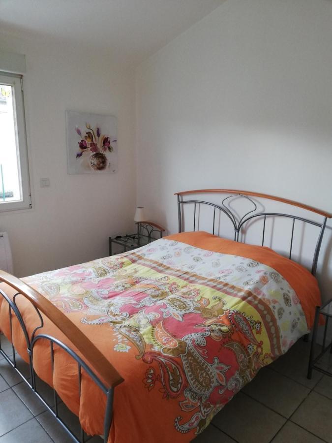 Logement Entier Au Calme Villers-Outreaux Bagian luar foto